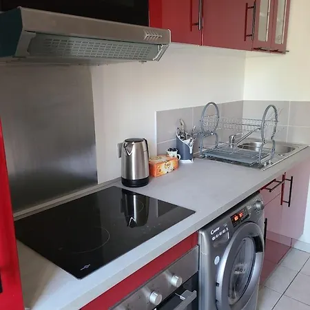 Apartment Avec Belles Prestations *